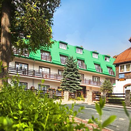 Mauritius Osrodek Szkolenia Sportu I Rekreacji Hotell Szklarska Poręba Exteriör bild